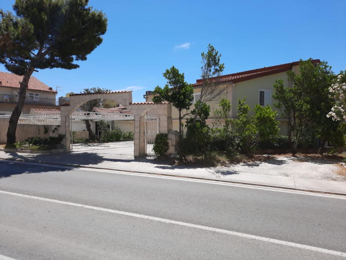 Apartment D&M1 Makarska Esterno foto